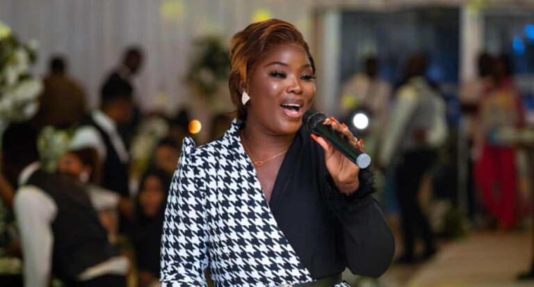 Roseline Layo, artiste chanteuse ivoirienne