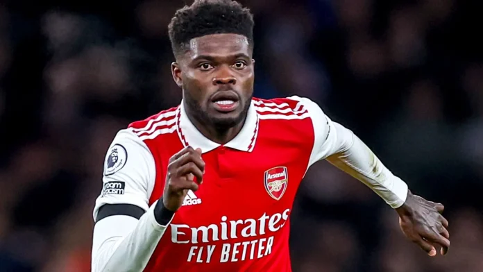 L'international ghanÃ©en d'Arsenal Thomas Partey lors d'un match avec les Gunners