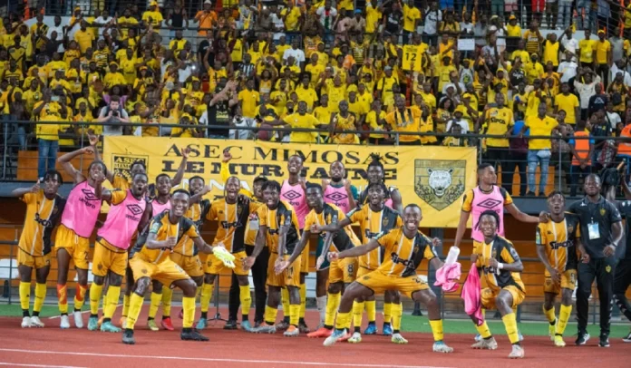 Des joueurs de l'ASEC Mimosas