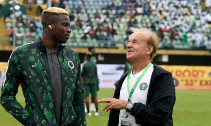 Victor Osimhen et Gernot Rohr