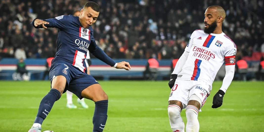 Des joueurs du PSG et de Lyon