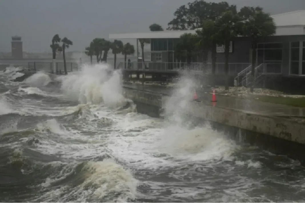 Lâ€™ouragan Milton frappe la Floride @AFP